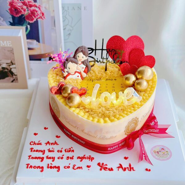 Chiếc bánh bông lan trứng muối hình trái tim nhà Ryca Cake - Image 4